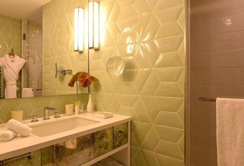 スタンダードルーム, Chais Monnet & Spa