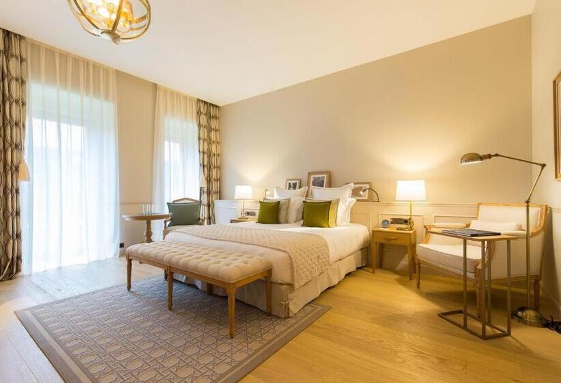 バルコニー付きデラックスルーム, Chais Monnet & Spa