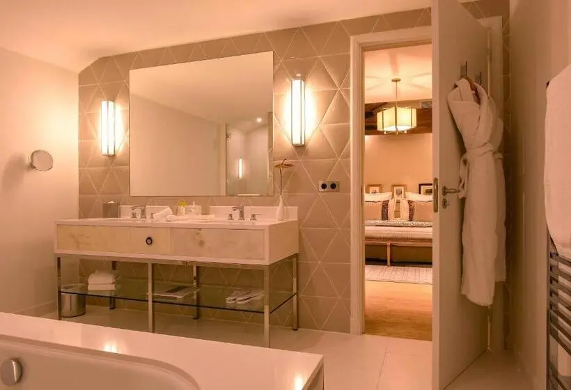 Suite with Terrace, Chais Monnet & Spa