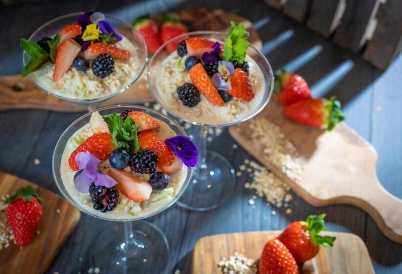 חדר דלוקס, Clayton Hotel Charlemont