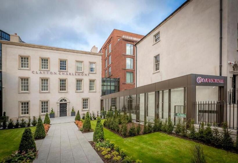 חדר דחוקס עם מיטת קינג, Clayton Hotel Charlemont