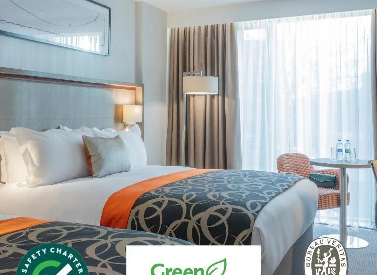 חדר דלוקס יחיד, Clayton Hotel Charlemont