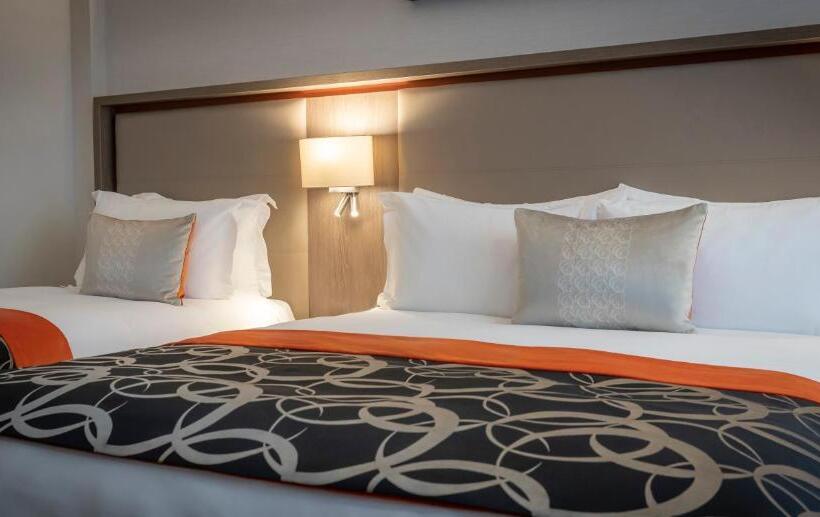 חדר דלוקס יחיד, Clayton Hotel Charlemont