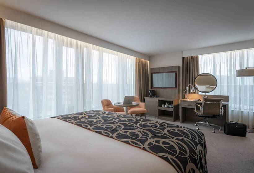 חדר דלוקס, Clayton Hotel Charlemont