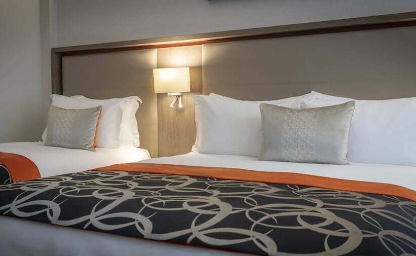 חדר דלוקס יחיד, Clayton Hotel Charlemont