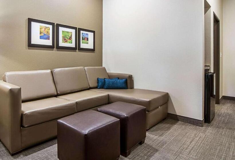 جناح, Comfort Suites