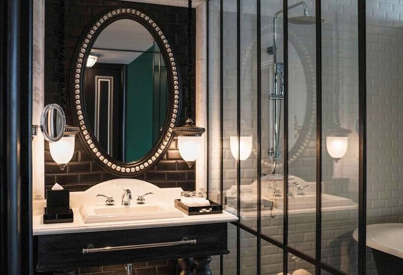 اتاق لوکس, De La Coupole Mgallery