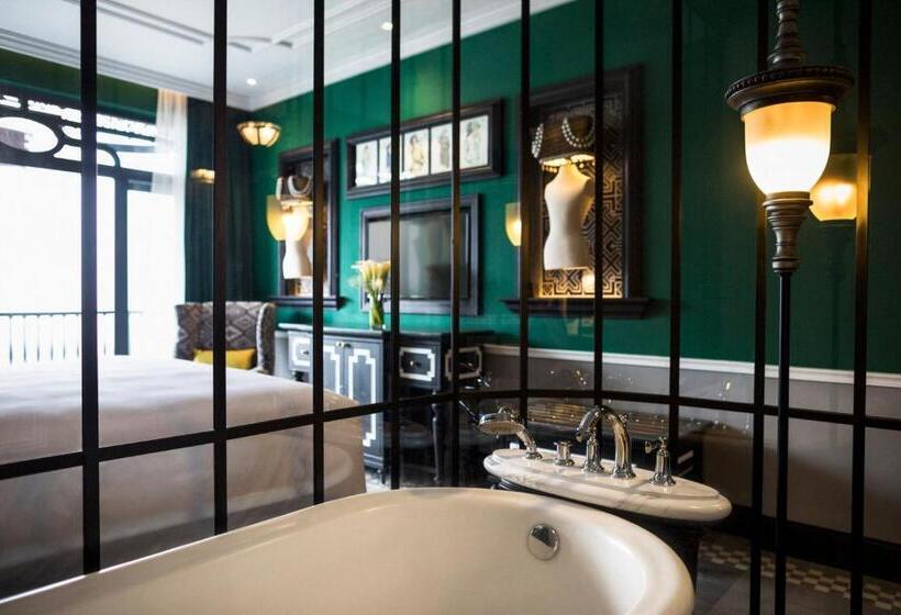 اتاق لوکس با تخت بزرگ, De La Coupole Mgallery