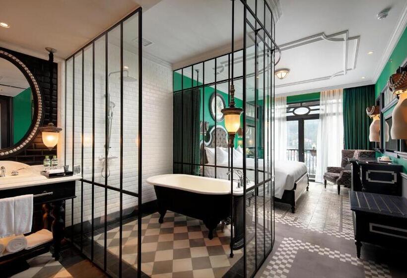 اتاق لوکس با تخت بزرگ, De La Coupole Mgallery