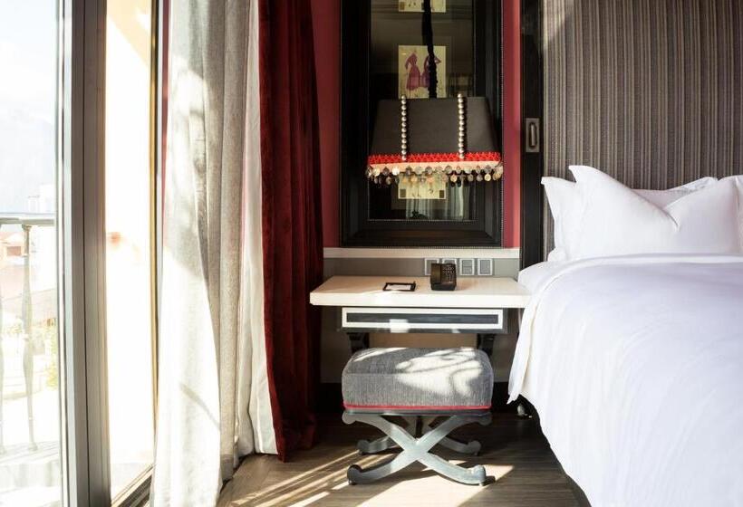 سوئیت اجرایی با تخت کینگ, De La Coupole Mgallery