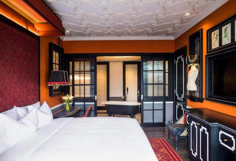 Deluxe Suite King Bed, De La Coupole Mgallery