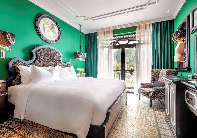 اتاق لوکس با تخت بزرگ, De La Coupole Mgallery