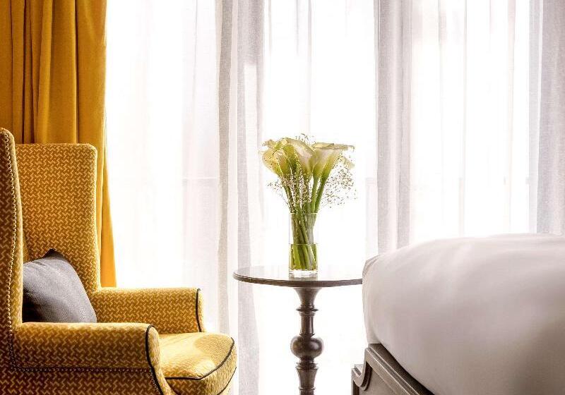 اتاق کلاسیک با تخت دونفره, De La Coupole Mgallery