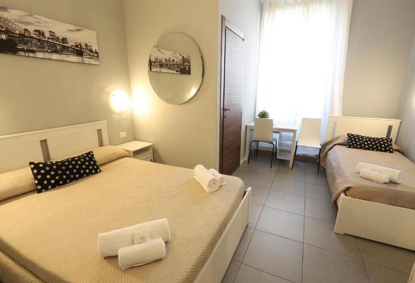 اتاق استاندارد سه نفره, Golden Milano