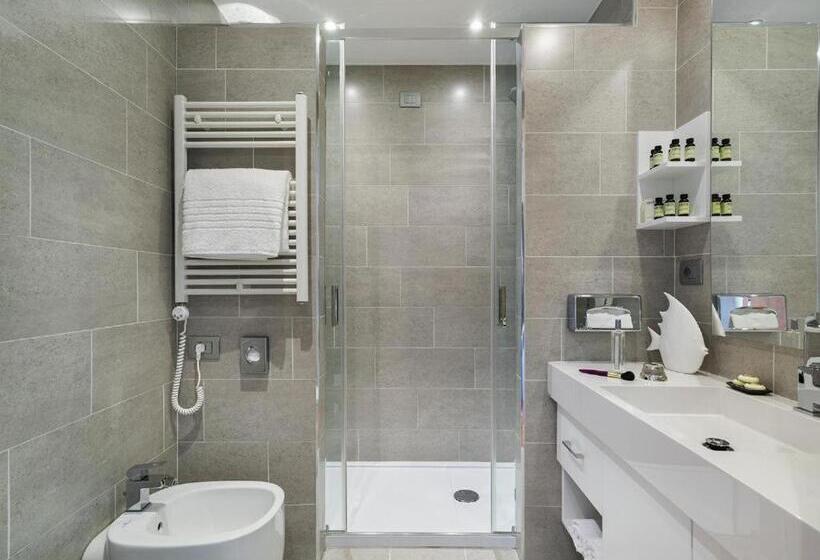 Номер Economy, Grand Hotel Pietra Ligure