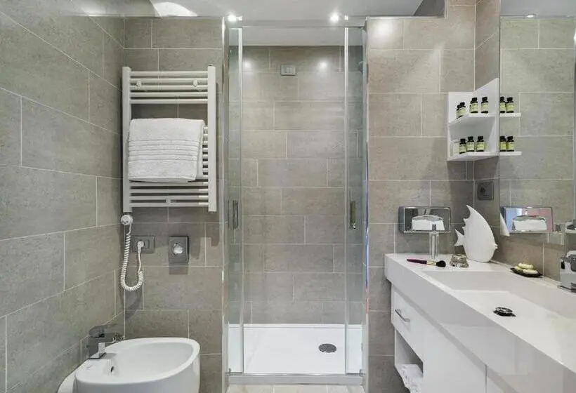 エコノミールーム, Grand Hotel Pietra Ligure