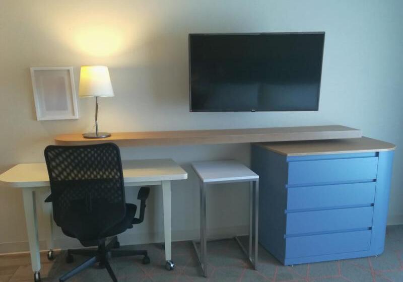 חדר סטנדרט, Holiday Inn & Suites   Aguascalientes, An Ihg