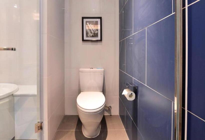 스위트, Holiday Inn Express Luanchuan, An Ihg