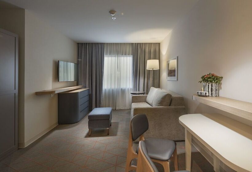 סוויטה, Holiday Inn & Suites   Aguascalientes, An Ihg