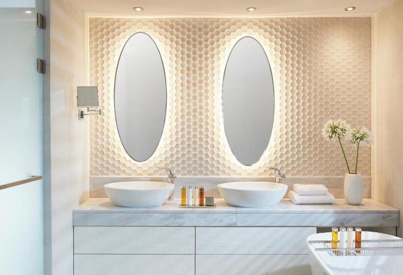 Полулюкс Deluxe Вид на Море, Ikos Aria