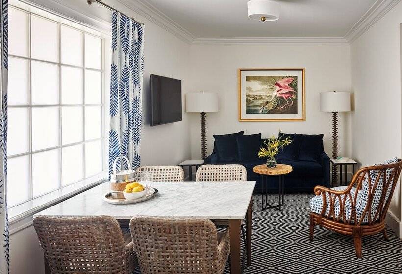 キングサイズベッドのスイートルーム, Isla Bella Beach Resort & Spa