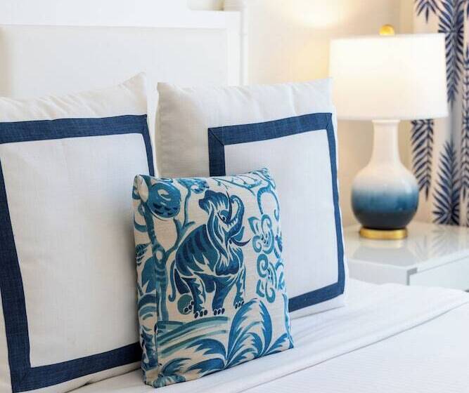 キングサイズベッドのスイートルーム, Isla Bella Beach Resort & Spa