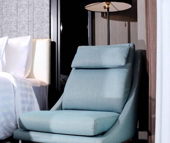 프리미엄 룸, Jhl Solitaire Gading Serpong