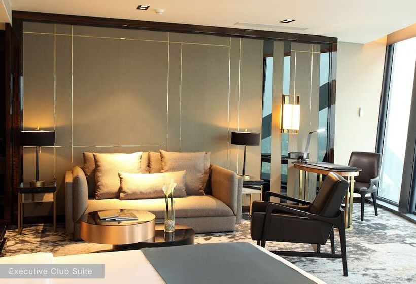 이그제큐티브 스위트, Jhl Solitaire Gading Serpong