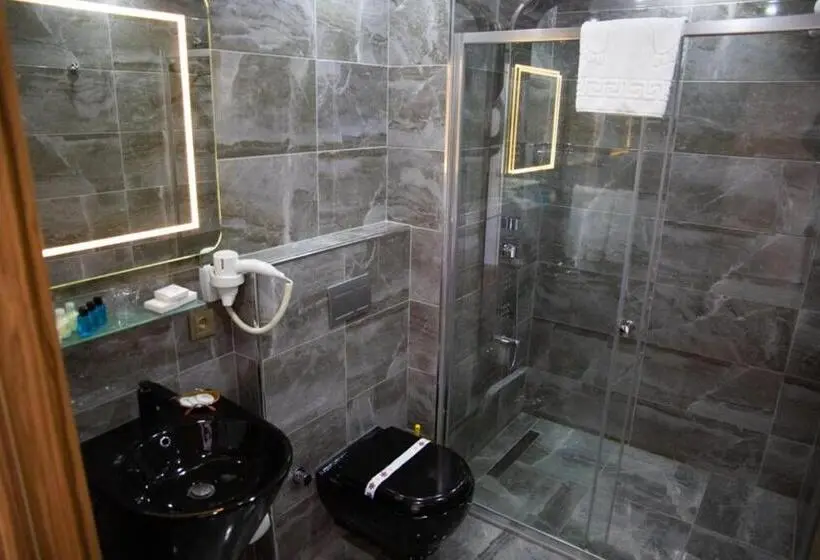 スタンダードトリプルルーム, La Wisteria Boutique Hotel Istanbul
