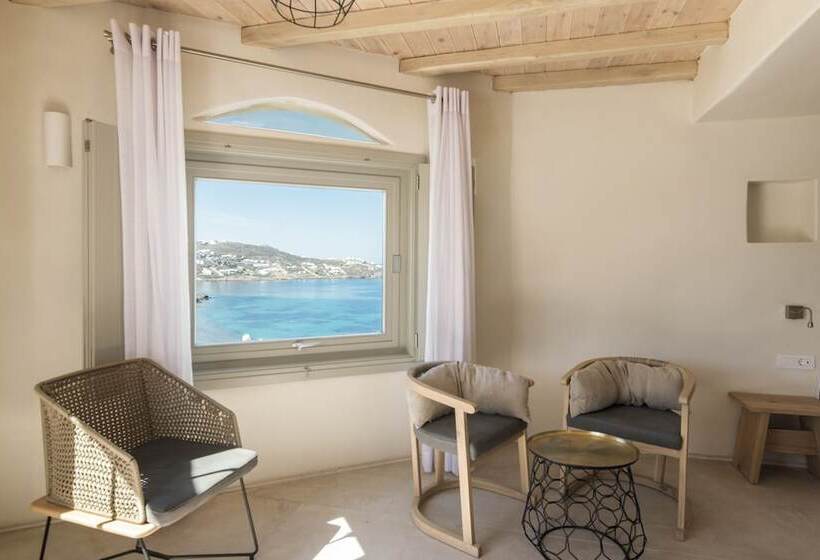 סוויטת סופריור נוף לים, Legacy Suites