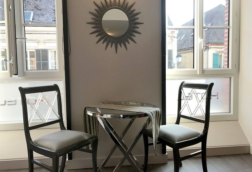 חדר סופריור, Logis Hotel Restaurant Le Relais D Aligre