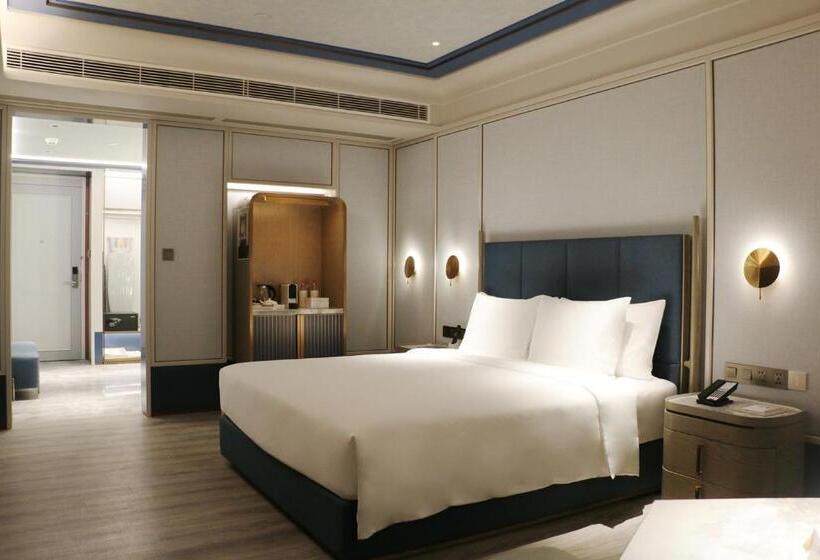 Deluxe Værelse King Size Seng, Maxx By Steigenberger Guangzhou Zhujiang New Town   Free Shuttle Bus To Canton Fair Complex During C