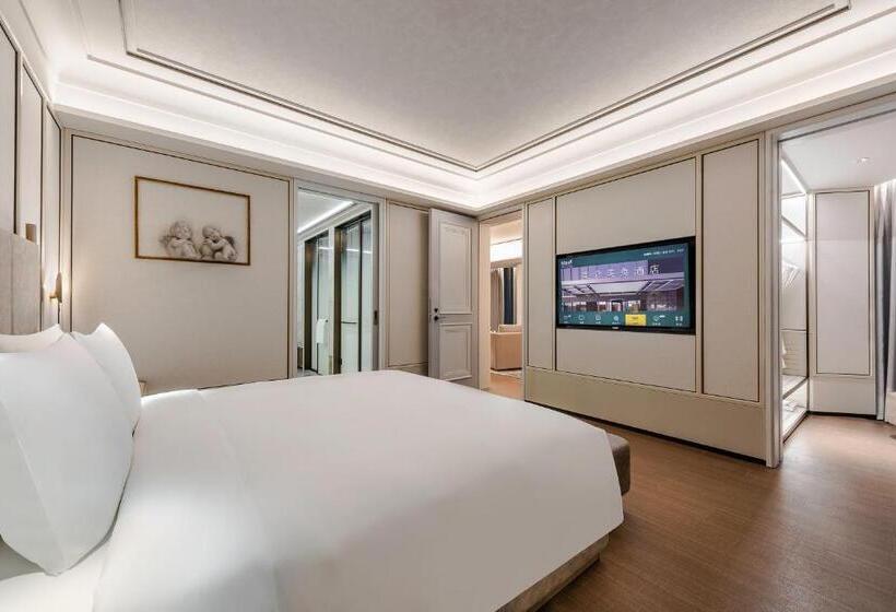 Люкс Deluxe Кровать Кинг, Maxx By Steigenberger Guangzhou Zhujiang New Town   Free Shuttle Bus To Canton Fair Complex During C