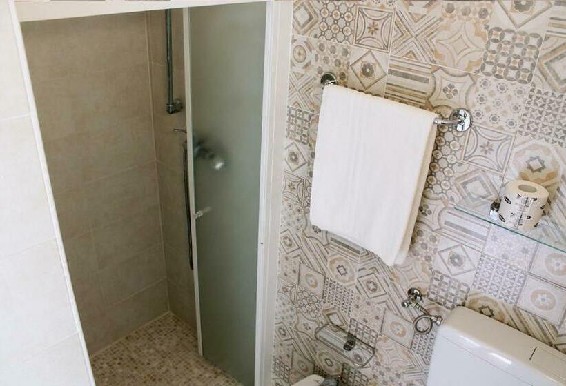 غرفة إقتصادية, Depandance Hotel Rosa