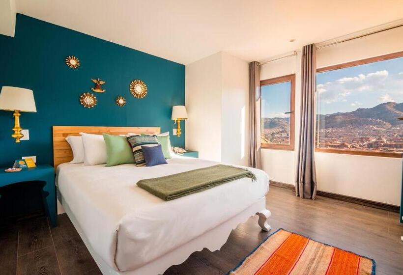 חדר סופריור, Tariq Boutique