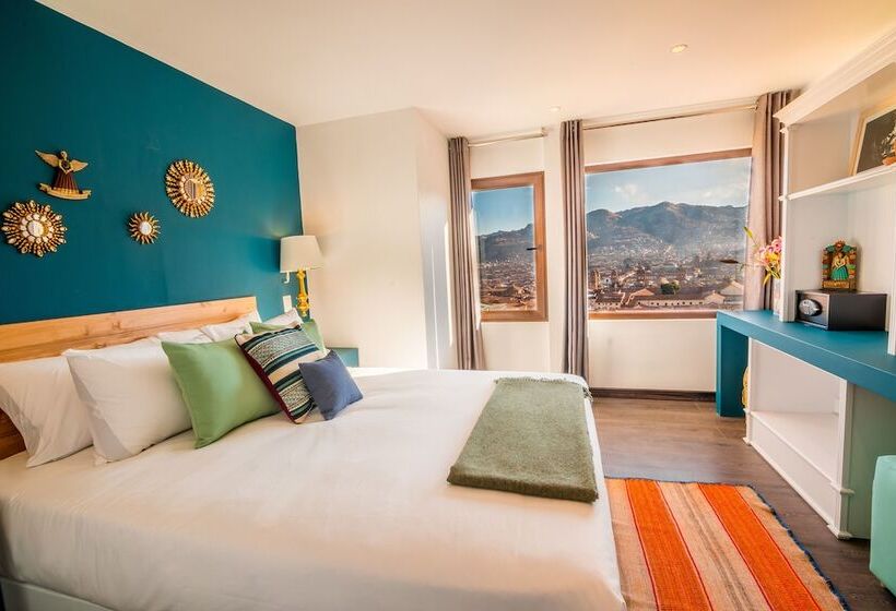 Quarto Superior, Tariq Boutique