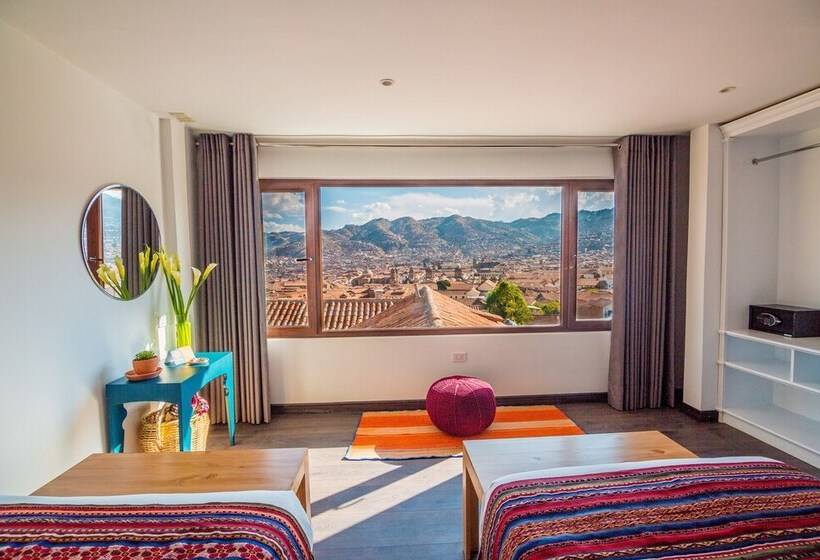 수피리어 룸, Tariq Boutique