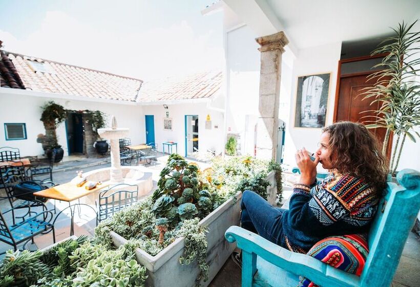 חדר סופריור, Tariq Boutique