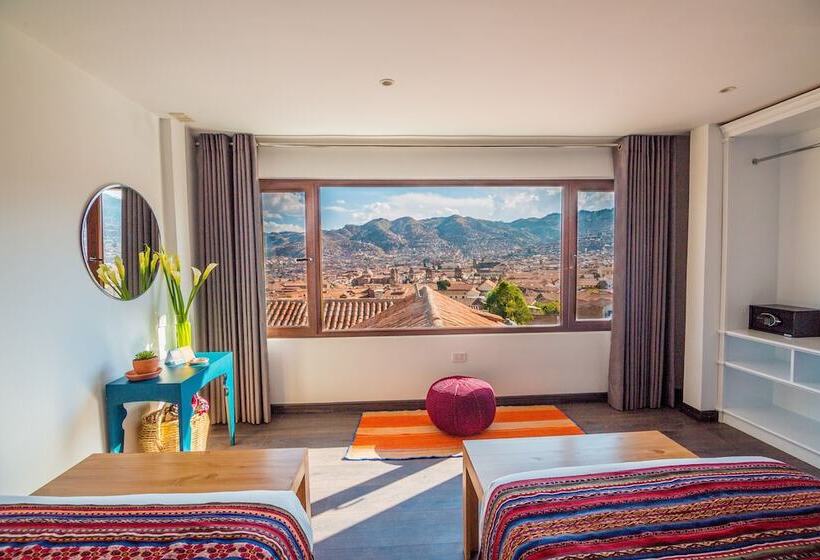 Quarto Superior, Tariq Boutique