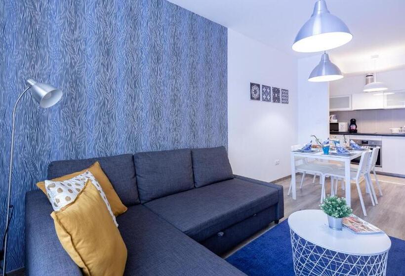 דירת חדר סופריור, Vagabond Corvin