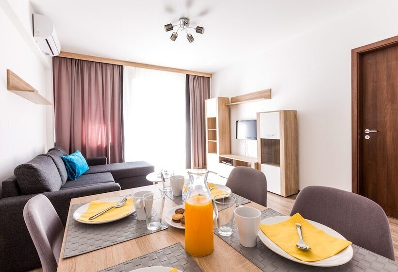 דירת חדר, Vagabond Corvin