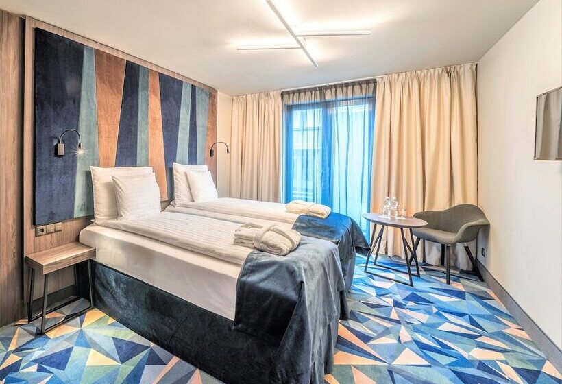 اتاق استاندارد, Wellton Riverside Spa