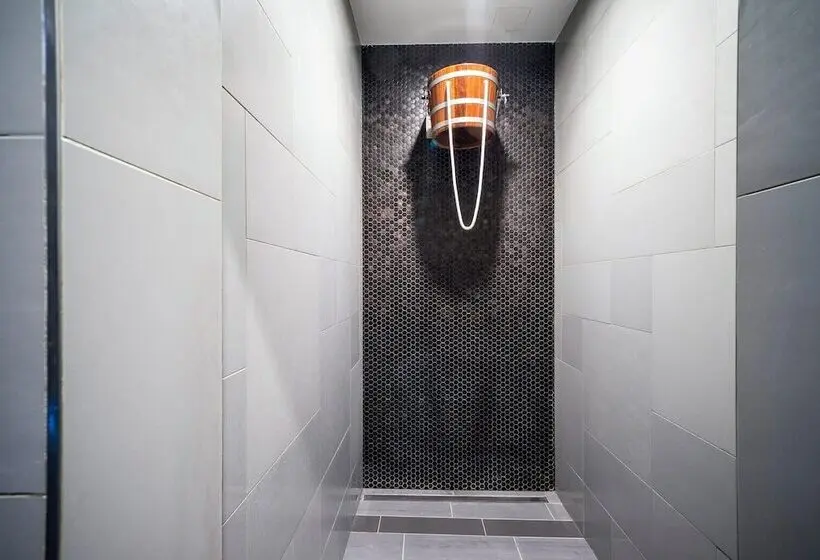 اتاق لوکس, Wellton Riverside Spa