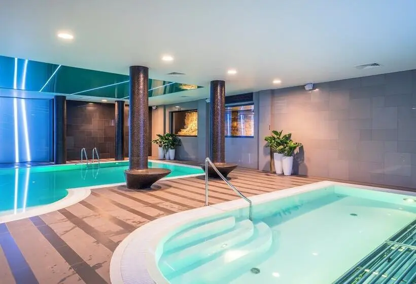 اتاق لوکس, Wellton Riverside Spa