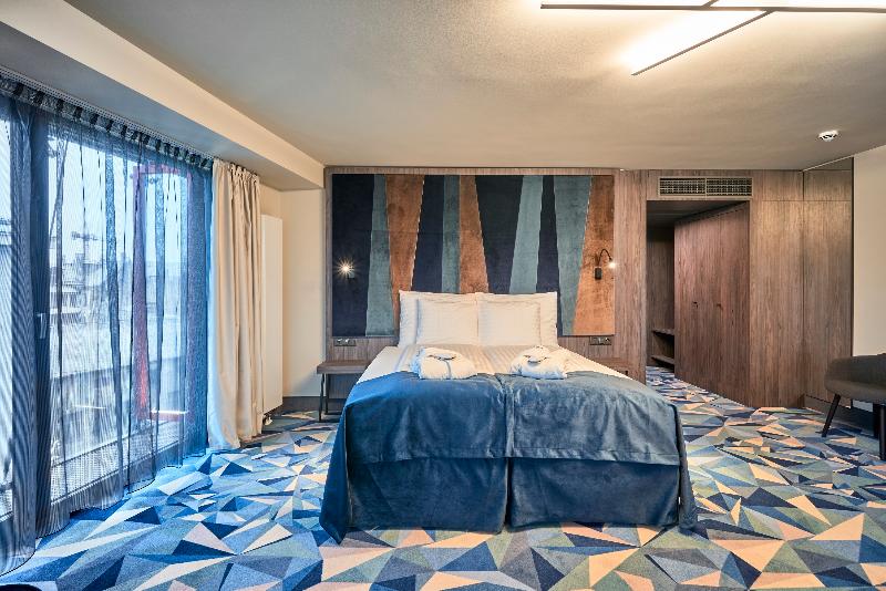 اتاق لوکس, Wellton Riverside Spa