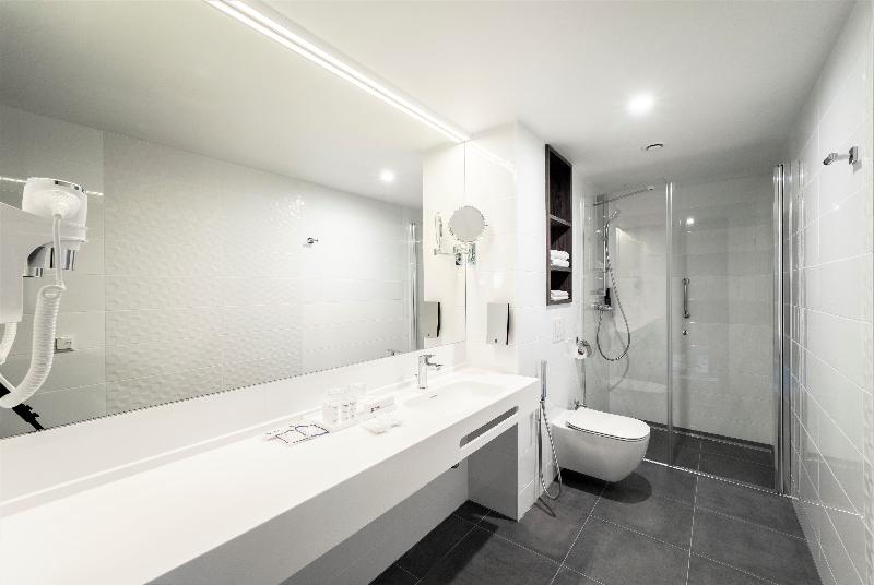 اتاق سوپریور, Wellton Riverside Spa