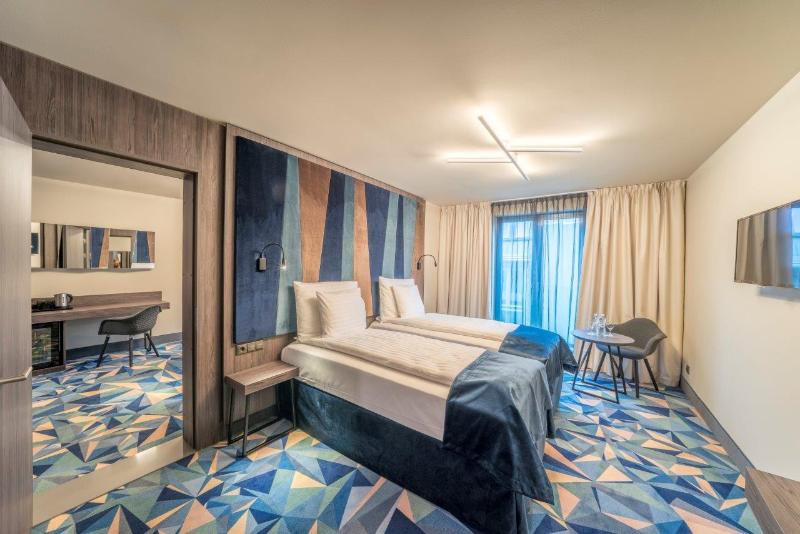 اتاق خانوادگی, Wellton Riverside Spa