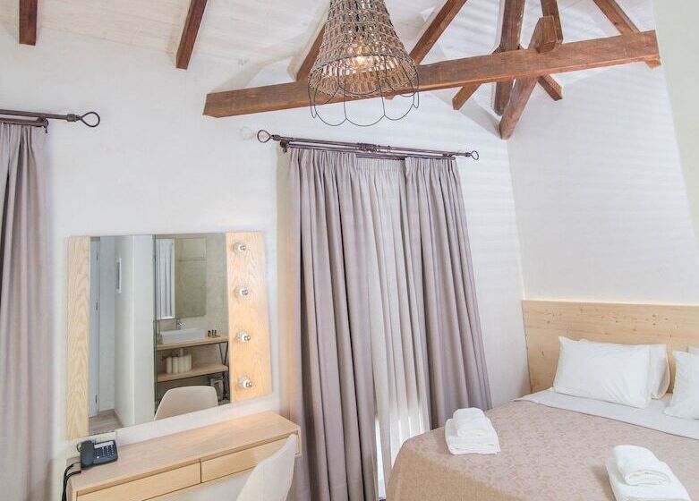Номер Стандарт, Panellinion Luxury Rooms