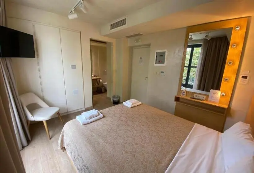 اتاق لوکس با چشم‌انداز دریا, Panellinion Luxury Rooms