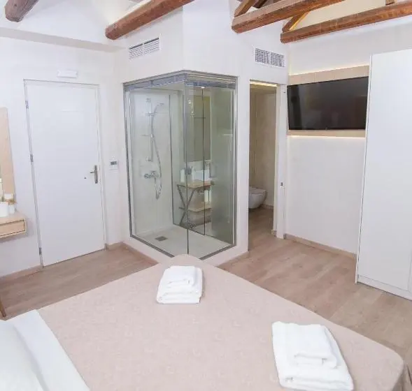 اتاق سوپریور, Panellinion Luxury Rooms